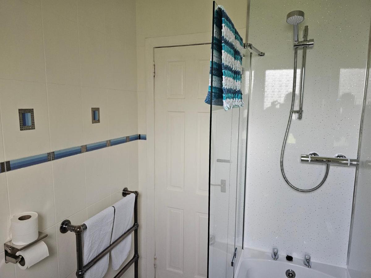 Snug - Meadhan Apartment Helensburgh Esterno foto